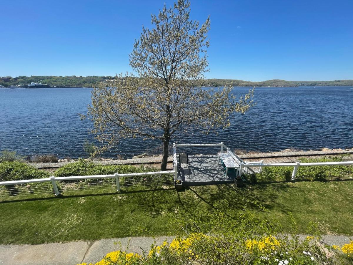 Spectacular Home With A Amazing Ocean - River View Groton Exterior photo