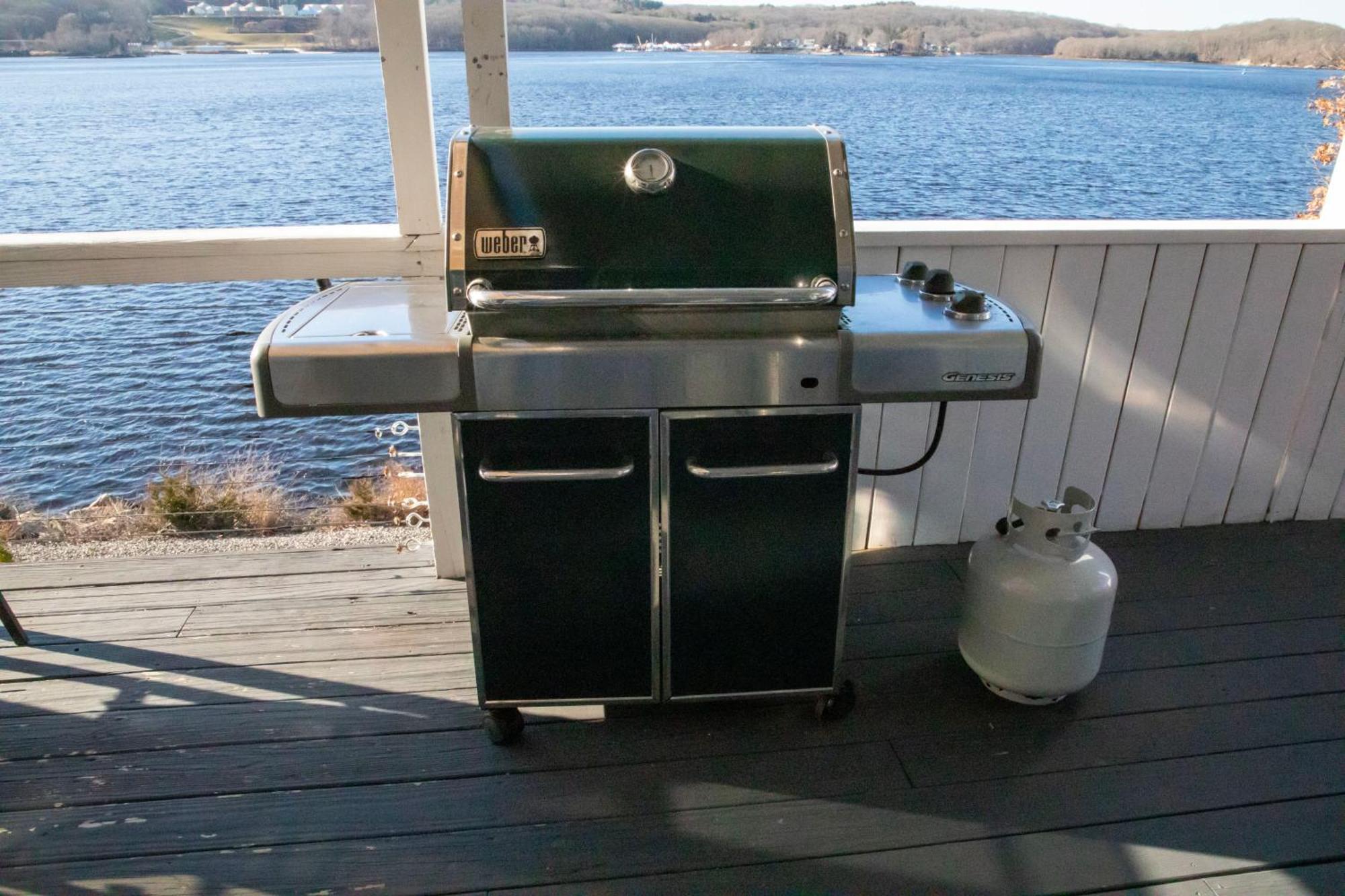 Spectacular Home With A Amazing Ocean - River View Groton Exterior photo